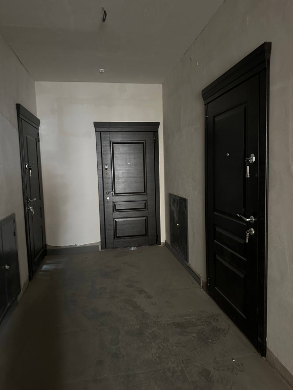 Продаю 3-к квартиру (108 м²) в Бишкеке