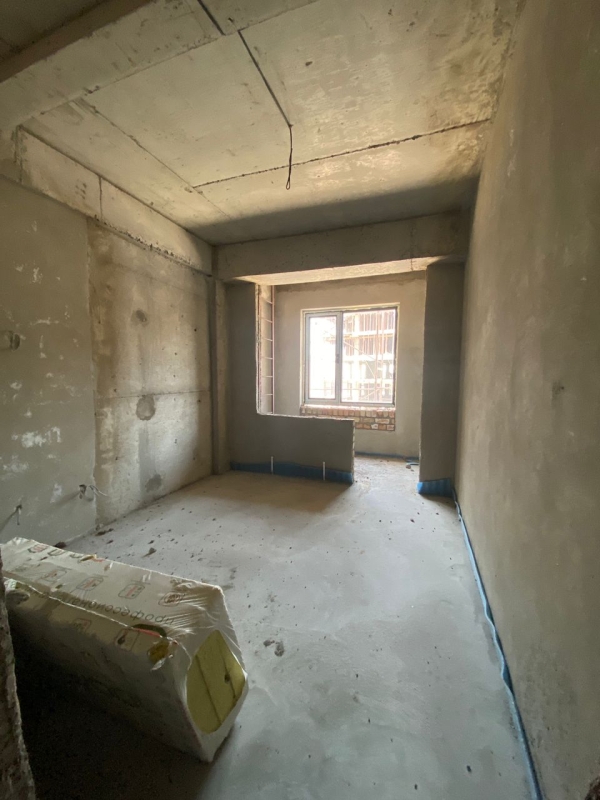 Продаю 3-к квартиру (108 м²) в Бишкеке