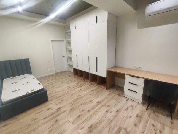 Сдаю 3-к квартиру (98 м²) в Бишкеке