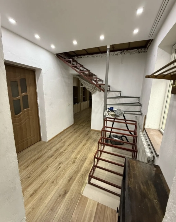 Продаю 3-к дом (74 м²) в Бишкеке