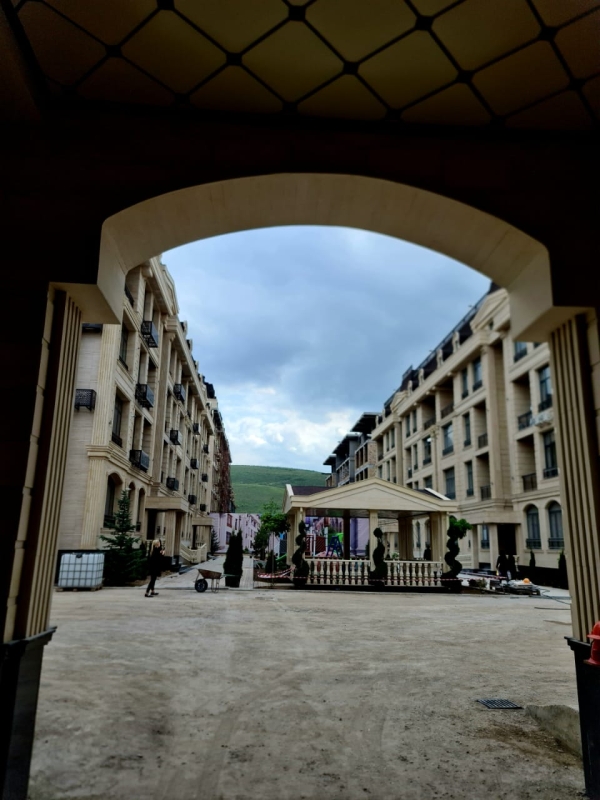 Продаю 2-к квартиру (66 м²) в Бишкеке