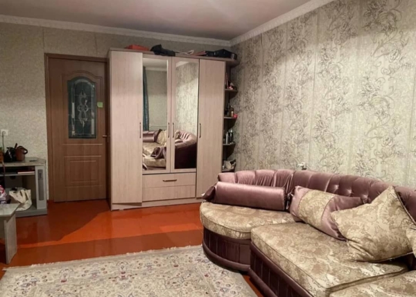 Продаю 2-к квартиру (44 м²) в Бишкеке