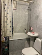 Продаю 2-к квартиру (44 м²) в Бишкеке