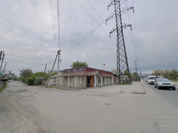 Продаю 5-к помещение (350 м²) в Бишкеке