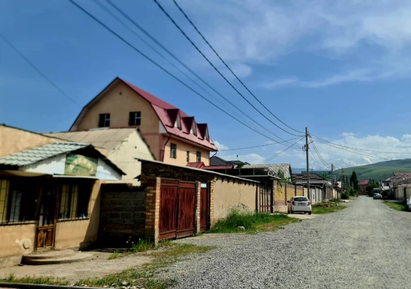 Продаю 2-к дом (50 м²) в Бишкеке