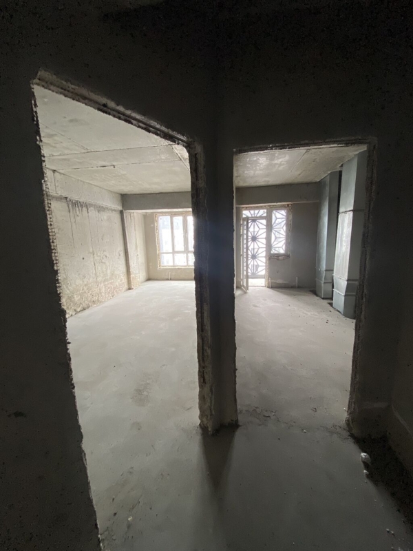Продаю 1-к квартиру (52 м²) в Бишкеке