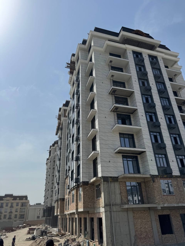 Продаю 2-к квартиру (79 м²) в Бишкеке