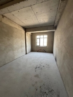 Продаю 2-к квартиру (79 м²) в Бишкеке