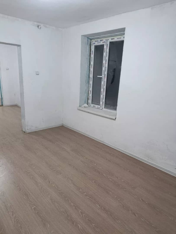 Продаю 3-к дом (45 м²) в Бишкеке