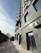 Продаю 3-к квартиру (98 м²) в Бишкеке