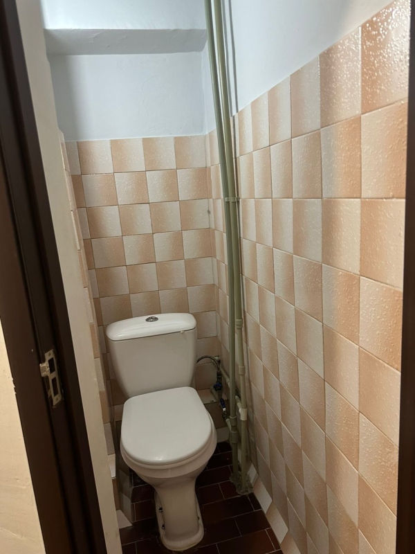 Продаю 2-к квартиру (43 м²) в Бишкеке