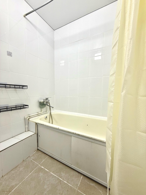 Продаю 2-к квартиру (53 м²) в Бишкеке