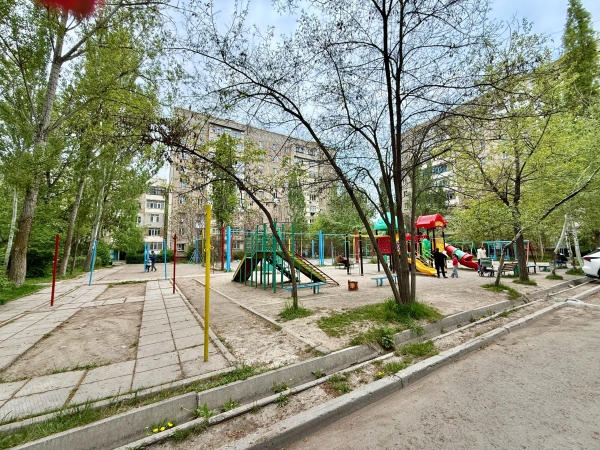 Продаю 2-к квартиру (53 м²) в Бишкеке