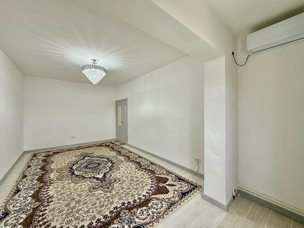 Продаю 2-к квартиру (53 м²) в Бишкеке