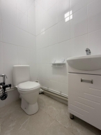 Продаю 2-к квартиру (53 м²) в Бишкеке
