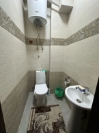 Продаю 2-к квартиру (77 м²) в Бишкеке