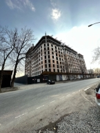Продаю 3-к квартиру (100000 м²) в Бишкеке