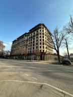 Продаю 3-к квартиру (100000 м²) в Бишкеке