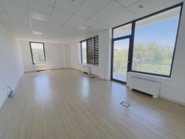 Сдаю 1-к офис (55 м²) в Бишкеке