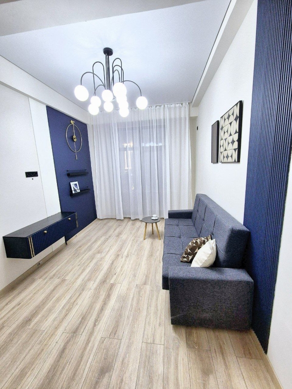 Продаю 2-к квартиру (63 м²) в Бишкеке