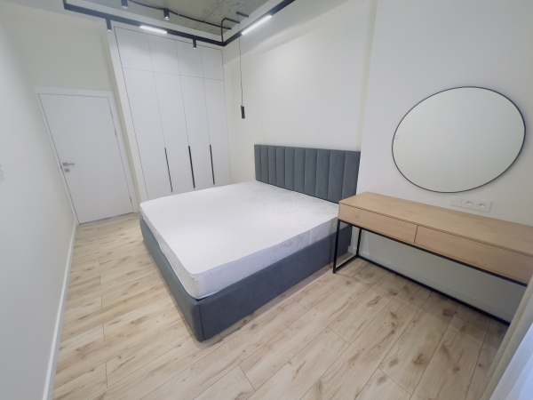 Сдаю 3-к квартиру (98 м²) в Бишкеке