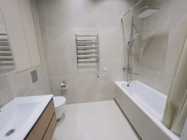 Сдаю 3-к квартиру (98 м²) в Бишкеке