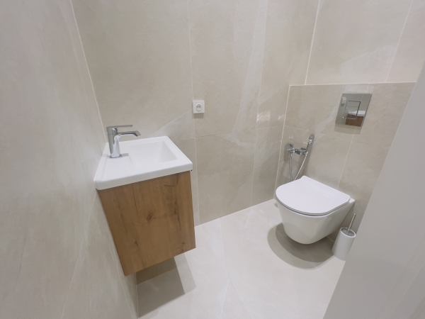 Сдаю 3-к квартиру (98 м²) в Бишкеке