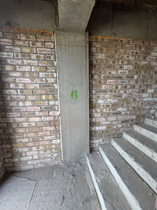 Продаю 3-к квартиру (89 м²) в Бишкеке