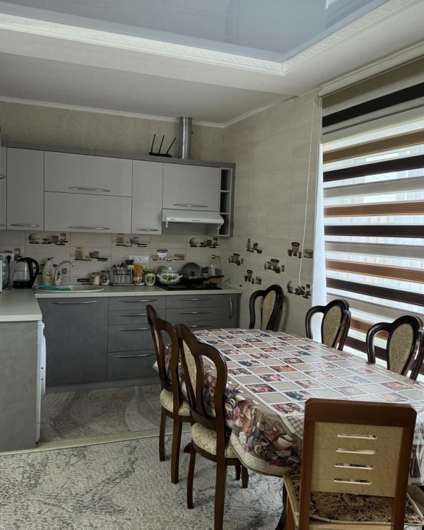 Сдаю 5-к коттедж (180 м²) на Иссык-Куле