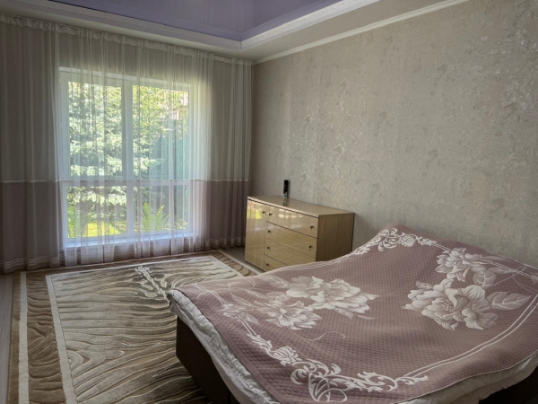 Сдаю 5-к коттедж (180 м²) на Иссык-Куле