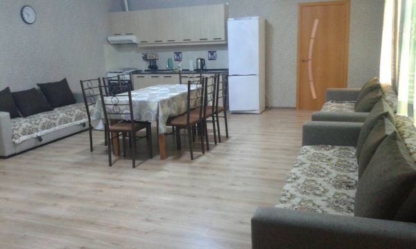 Сдаю 2-к коттедж (180 м²) на Иссык-Куле