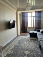 Продаю 3-к квартиру (107 м²) в Бишкеке