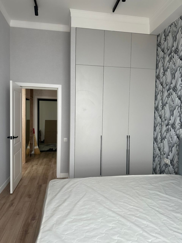 Продаю 1-к квартиру (41.6 м²) в Бишкеке