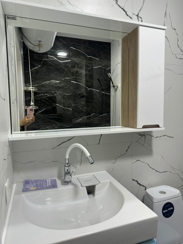 Продаю 1-к квартиру (41.6 м²) в Бишкеке