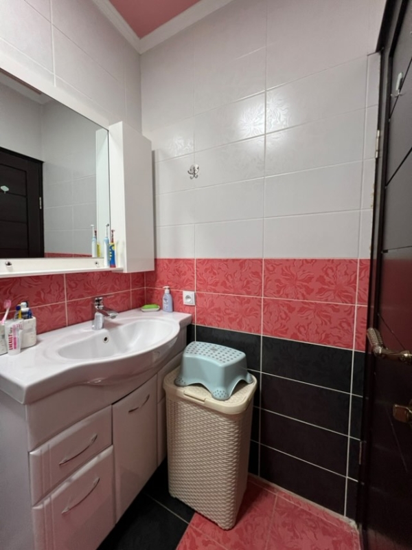 Продаю 3-к квартиру (58 м²) в Кара-Балте