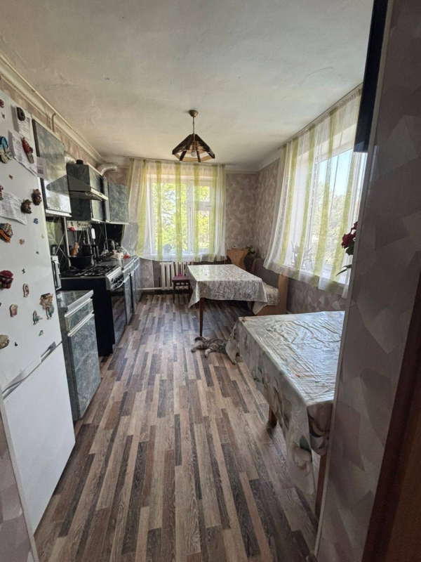 Продаю 5-к дом (192 м²) в Бишкеке