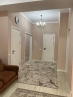Продаю 3-к квартиру (104 м²) в Бишкеке