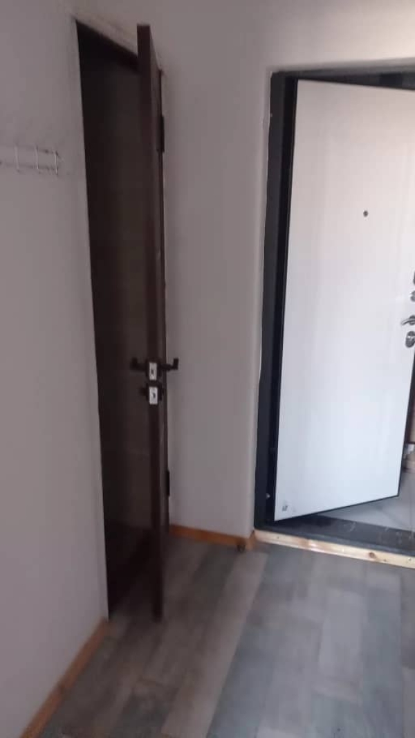 Продаю 1-к квартиру (27 м²) в Бишкеке