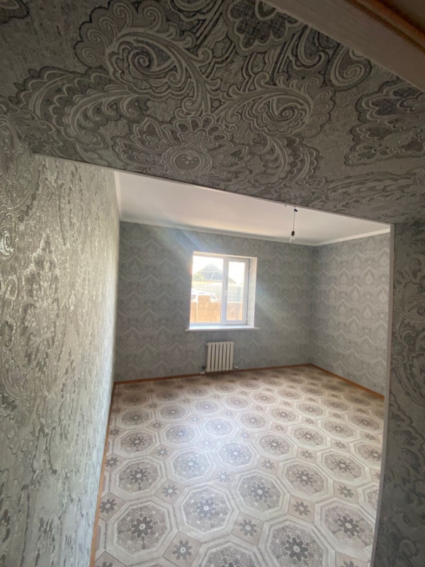 Продаю 1-к квартиру (38 м²) в Бишкеке