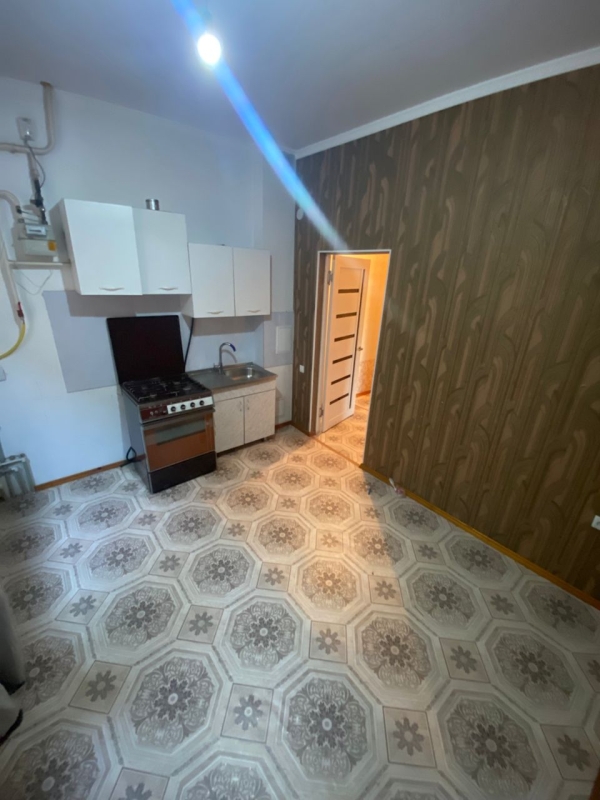 Продаю 1-к квартиру (38 м²) в Бишкеке