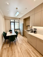 Продаю 3-к квартиру (102 м²) в Бишкеке