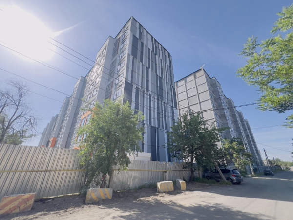 Продаю 1-к квартиру (48 м²) в Бишкеке
