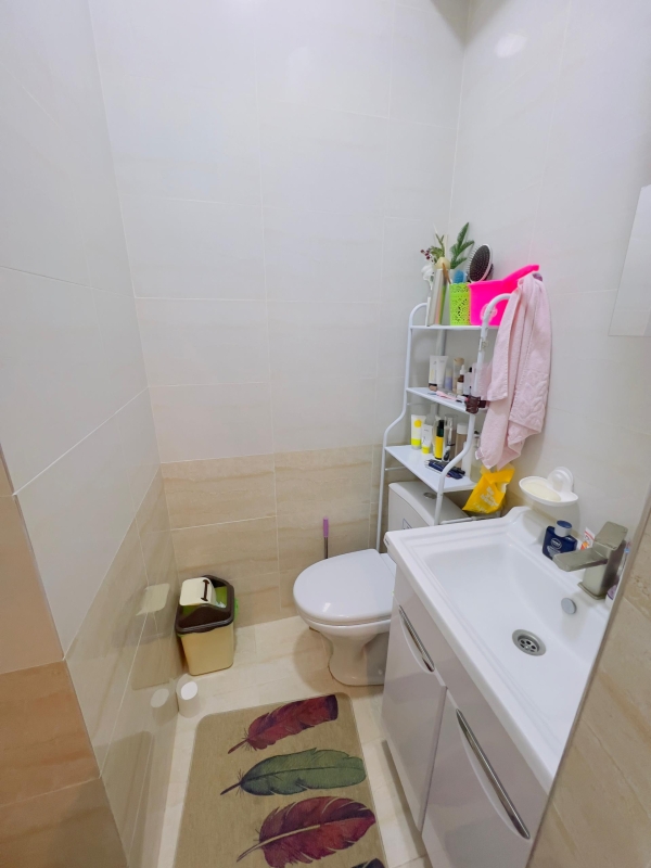 Продаю 2-к квартиру (67 м²) в Бишкеке