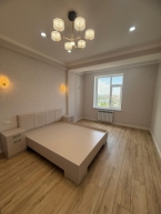 Продаю 2-к квартиру (78 м²) в Бишкеке