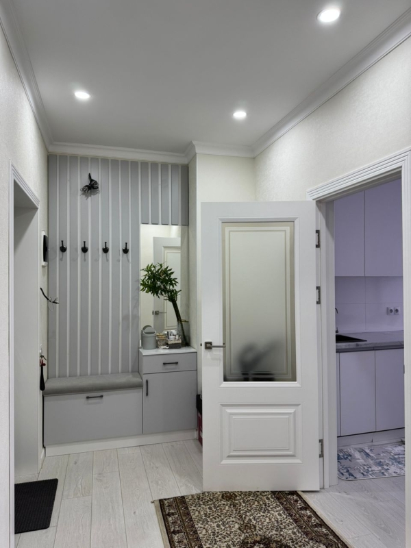 Продаю 1-к квартиру (46 м²) в Бишкеке