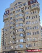 Продаю 3-к квартиру (106 м²) в Бишкеке