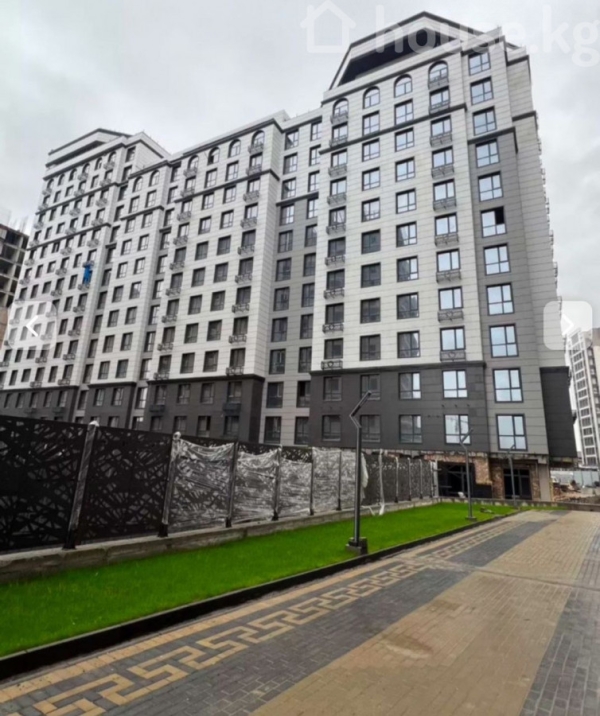 Продаю 1-к квартиру (51 м²) в Бишкеке