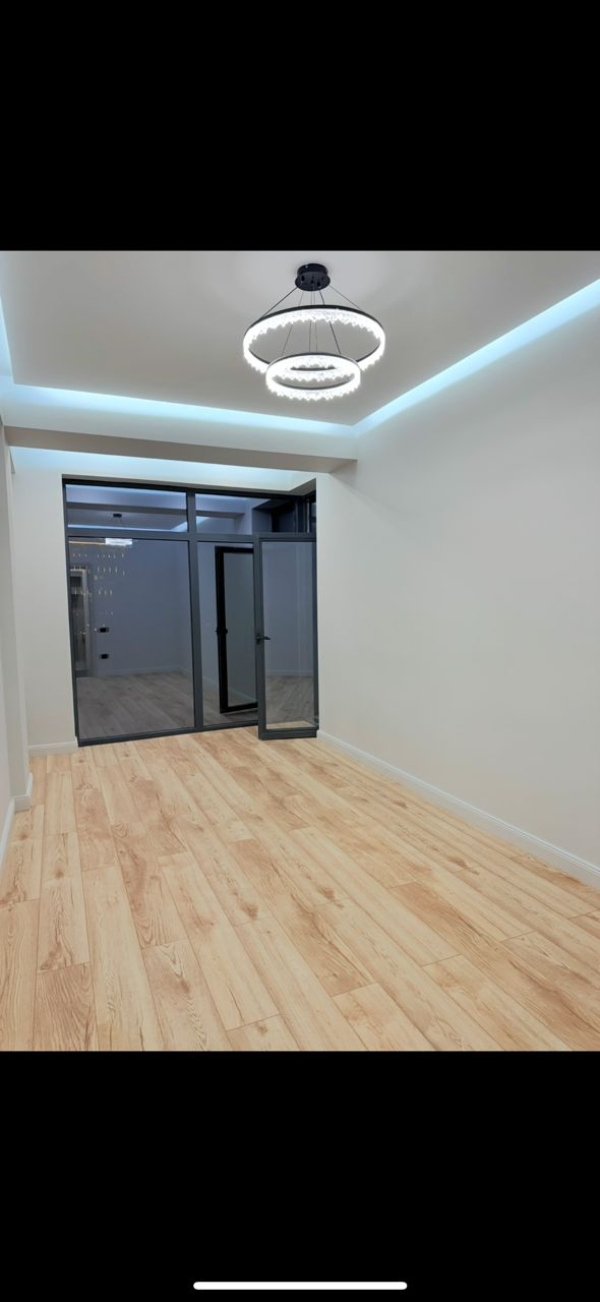 Продаю 3-к квартиру (80 м²) в Бишкеке