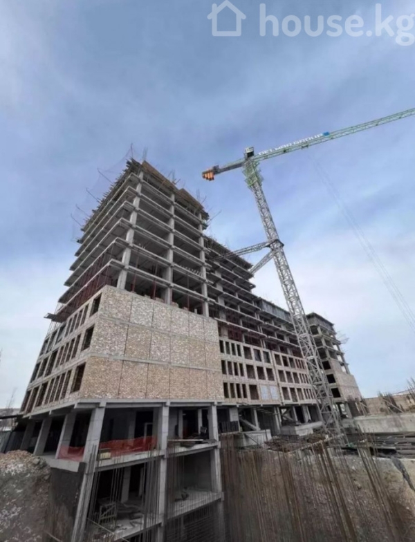Продаю 2-к квартиру (72 м²) в Бишкеке