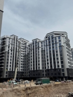 Продаю 3-к квартиру (104 м²) в Бишкеке